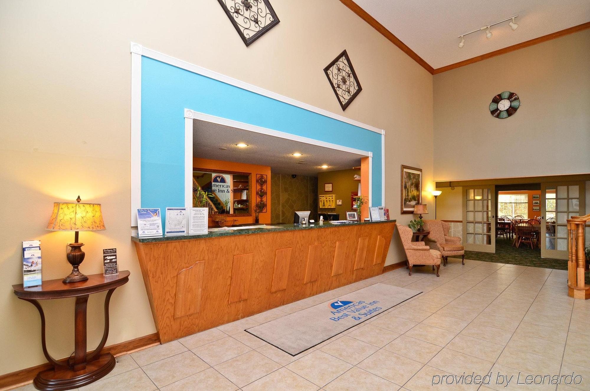 Super 8 By Wyndham Lake Of The Ozarks Eldon Interieur foto